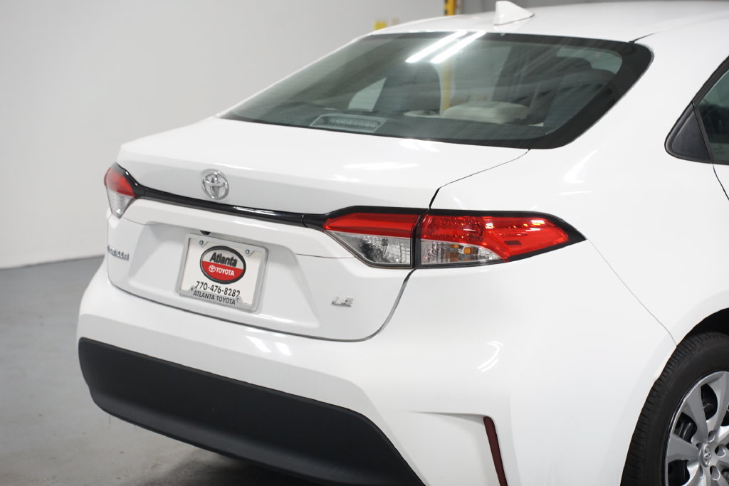 Certified 2023 Toyota Corolla LE FWD image 9