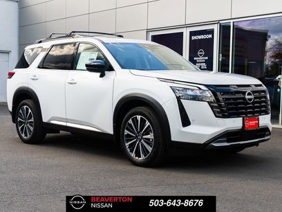 New 2026 Nissan Pathfinder Platinum w/ Accent Package
