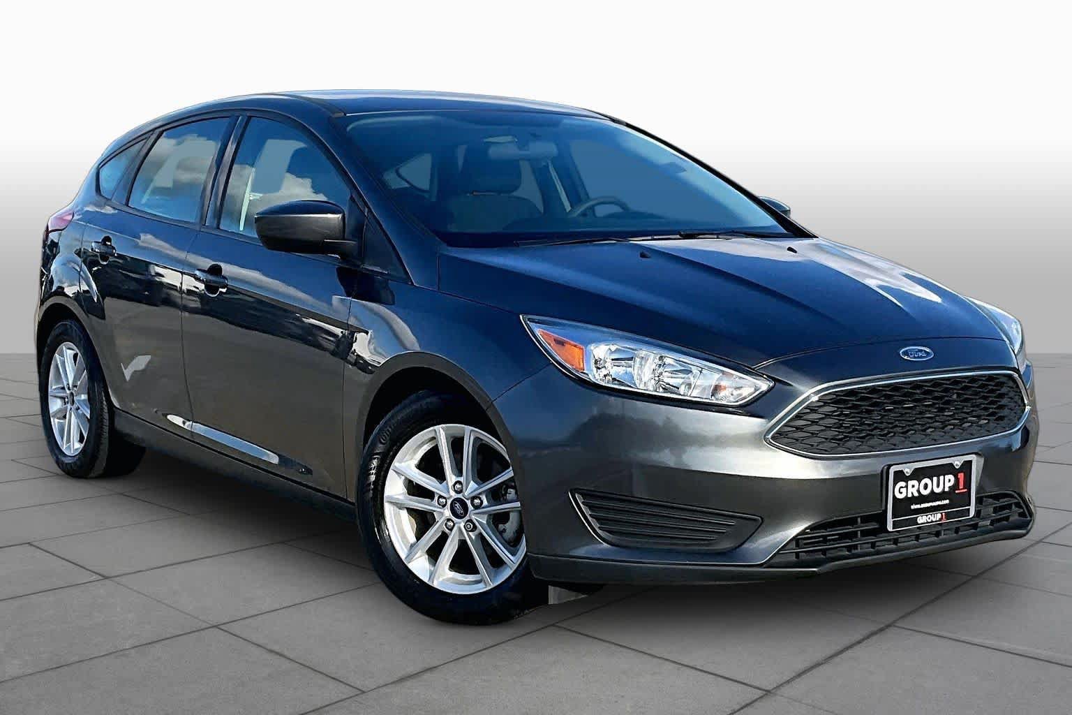 Used 2018 Ford Focus SE w/ Interior Protection Package FWD image 3