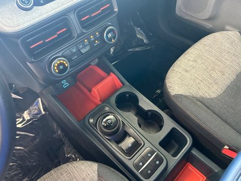 Used 2022 Ford Maverick XLT FWD image 47
