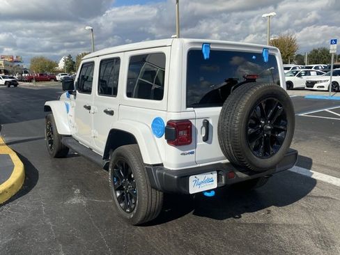 Used 2022 Jeep Wrangler Unlimited Sahara 4xe w/ Cold Weather Group image 6