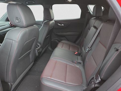 Used 2022 Chevrolet Blazer RS w/ Enhanced Convenience Package image 16