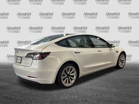 Used 2022 Tesla Model 3 Long Range AWD/4WD image 10