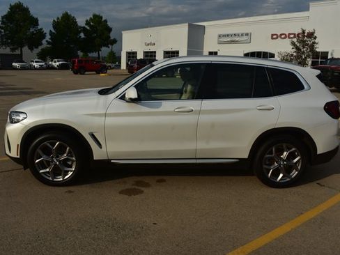 Used 2022 BMW X3 xDrive30i AWD/4WD image 10