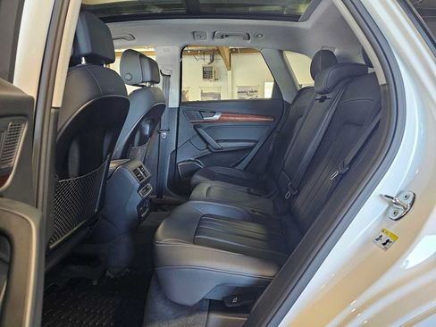 Used 2023 Audi Q5 2.0T Premium Plus w/ Premium Plus Package AWD/4WD image 18
