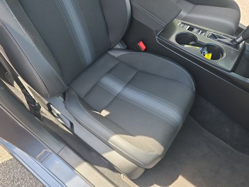 Used 2024 Honda Civic Sport image 10