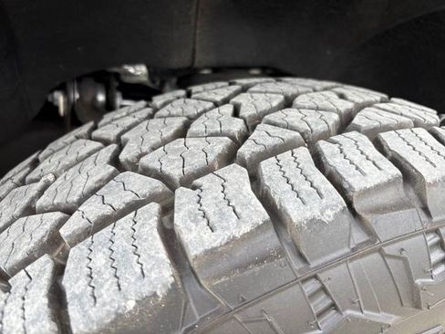 Certified 2024 GMC Sierra 2500 AT4 image 23