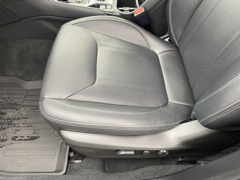 Used 2024 Subaru Forester Touring image 15