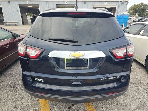Used 2016 Chevrolet Traverse LT w/ Traveler's Package FWD image 5