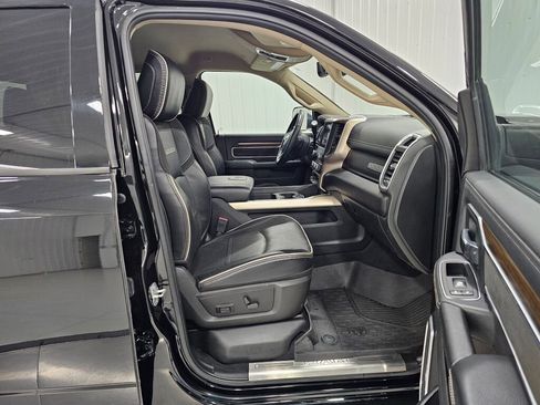 Used 2022 RAM 2500 Laramie image 7