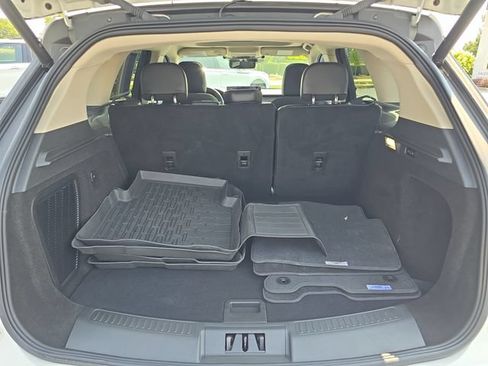 Certified 2023 Lincoln Corsair AWD w/ Equipment Group 101A image 28