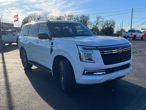 New 2026 Nissan Armada Platinum image 3