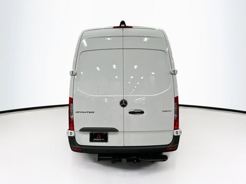Used 2026 Mercedes-Benz Sprinter 2500 image 7