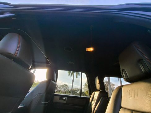 Used 2016 Ford Expedition King Ranch image 30