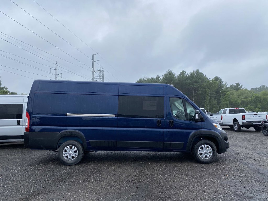 Used 2025 RAM ProMaster 3500 w/ Quick Order Package 22H SLT+ FWD image 2