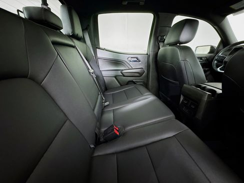 Used 2024 Chevrolet Colorado LT w/ LT Convenience Package III image 26