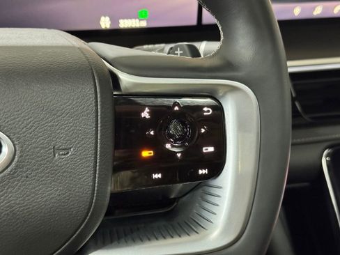 Certified 2025 INFINITI QX80 Luxe image 17