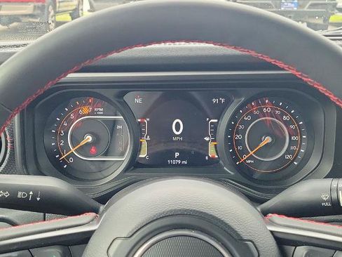 Used 2024 Jeep Wrangler Unlimited Rubicon w/ Capability Package AWD/4WD image 26