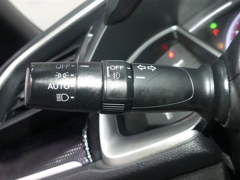 Used 2020 Honda Civic Sport image 32