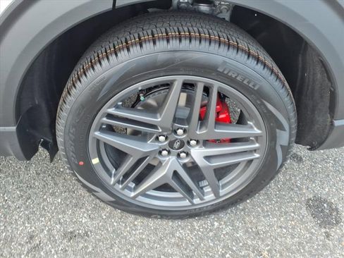 New 2026 Ford Explorer ST w/ Sun And Sound Package image 8