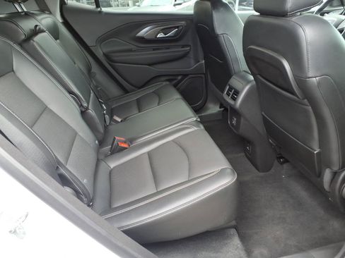 Used 2023 GMC Terrain SLT AWD/4WD image 27
