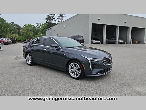 Used 2025 Cadillac CT4 Luxury RWD image 36