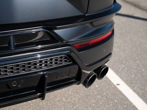 Used 2024 Lamborghini Urus S image 17