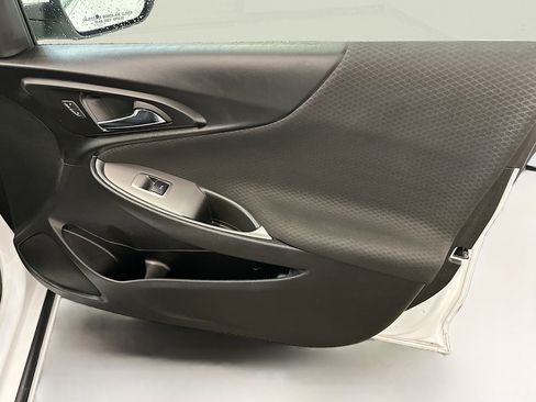 Used 2024 Chevrolet Malibu LT FWD image 34