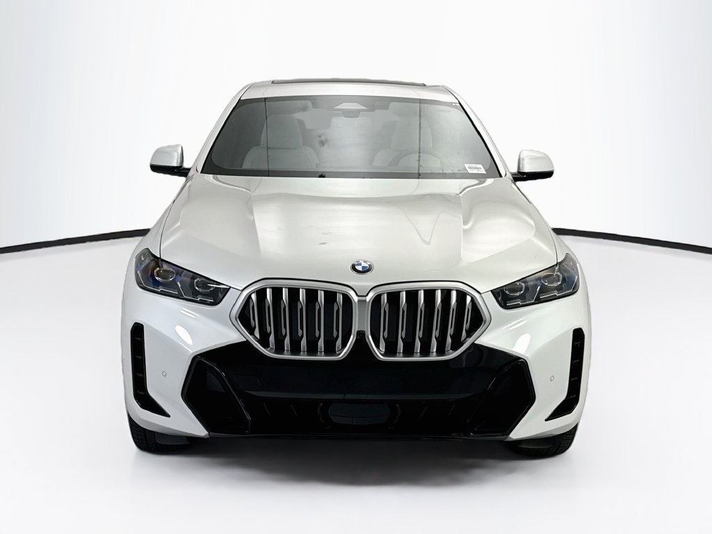 New 2027 BMW X6 xDrive40i w/ Climate Comfort Package AWD/4WD image 2