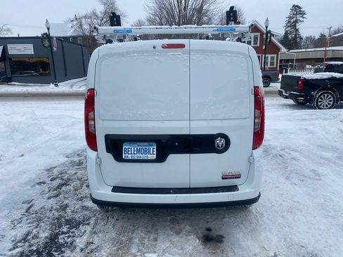 Used 2022 RAM ProMaster City Tradesman image 4