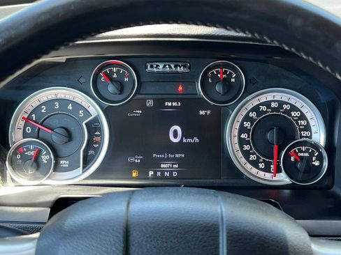 Used 2015 RAM 2500 Laramie AWD/4WD image 24