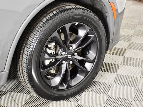 Used 2025 Dodge Durango GT AWD/4WD image 42