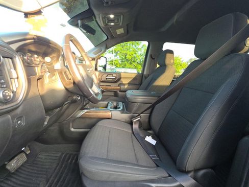 Used 2022 Chevrolet Silverado 2500 LT w/ Midnight Edition AWD/4WD image 12