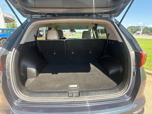 Used 2020 Kia Sportage LX w/ LX Popular Package AWD/4WD image 8