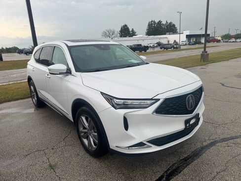 Used 2024 Acura MDX SH-AWD image 3
