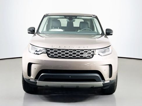 Used 2025 Land Rover Discovery S AWD/4WD image 2