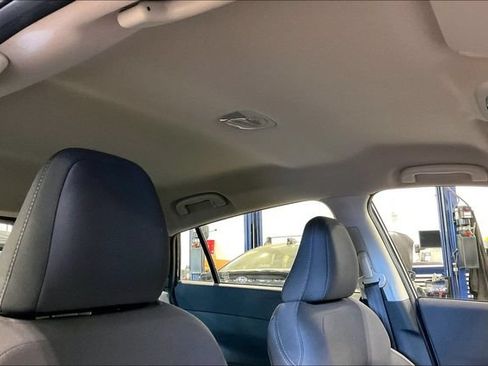 Used 2024 Subaru Impreza 2.0i AWD/4WD image 22
