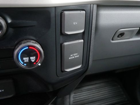 Used 2023 Ford F350 XLT w/ 360-Degree Camera Package AWD/4WD image 23