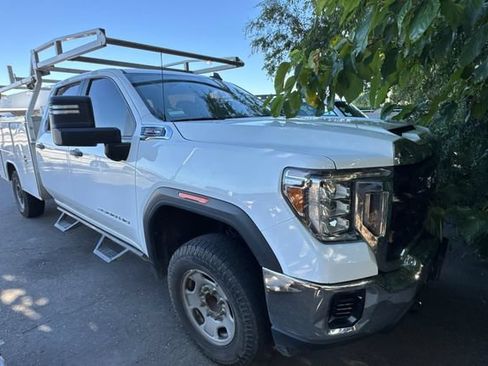 Used 2022 GMC Sierra 2500 Pro w/ Convenience Package RWD image 2