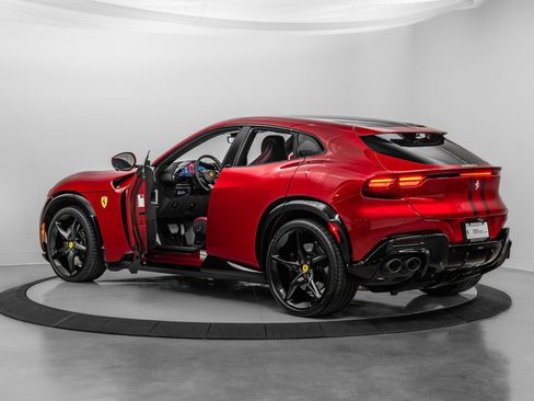 Certified 2026 Ferrari Purosangue AWD/4WD image 2