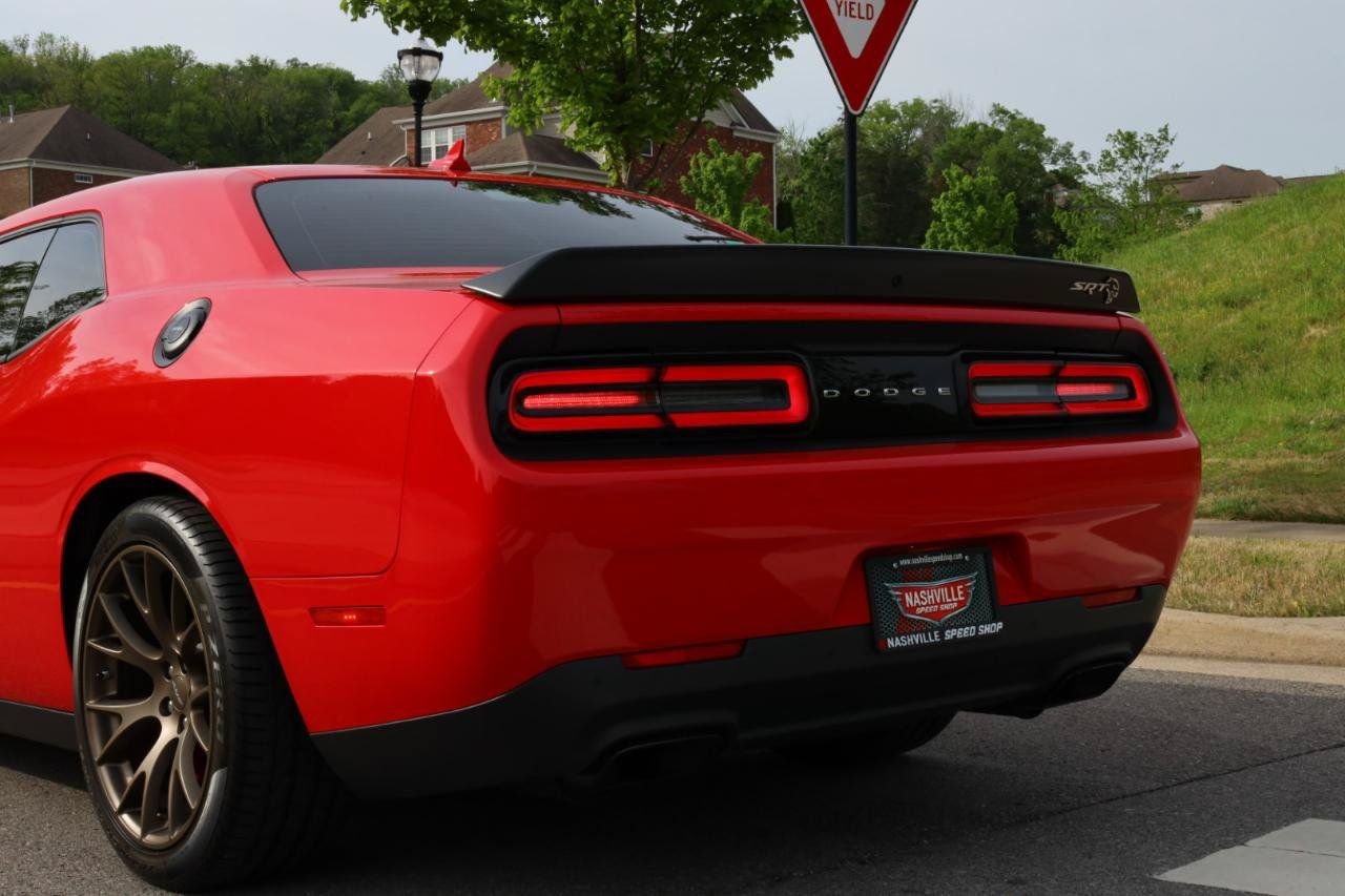 Used 2017 Dodge Challenger SRT Hellcat RWD image 34