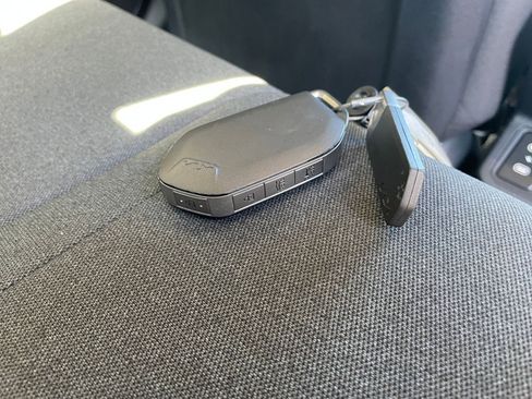 Used 2025 Kia K4 LXS image 21