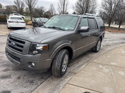 Used 2010 Ford Expedition Limited image 7