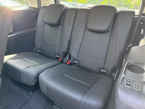 Used 2026 Mercedes-Benz GLS 450 4MATIC image 18