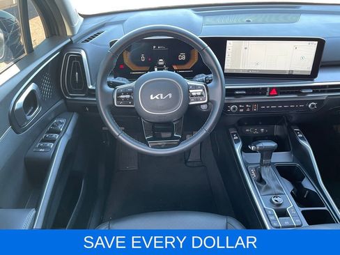 Used 2025 Kia Sorento S w/ Panoramic Sunroof Package FWD image 13