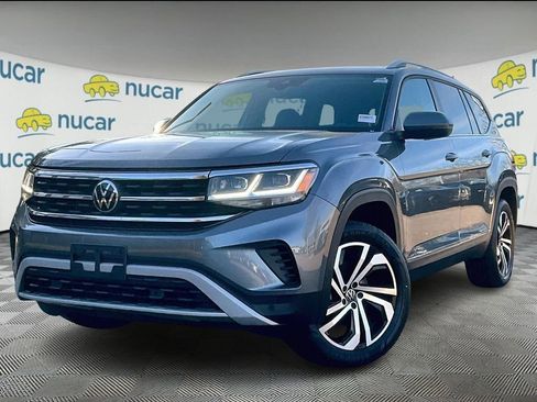 Used 2023 Volkswagen Atlas SEL AWD/4WD image 3