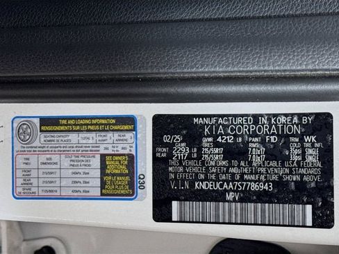 Certified 2025 Kia Seltos S image 30