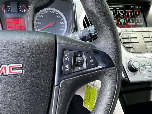 Used 2013 GMC Terrain SLE FWD image 24