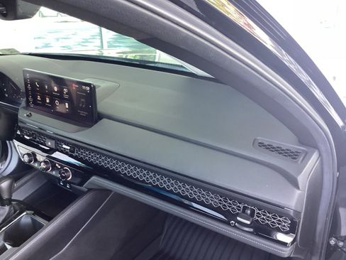 Used 2024 Honda Accord Sport image 17
