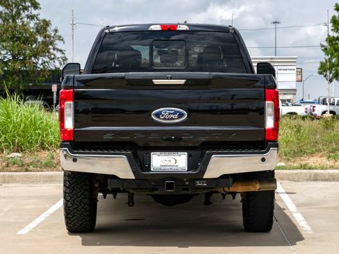 Used 2019 Ford F250 Lariat w/ Lariat Value Package AWD/4WD image 8